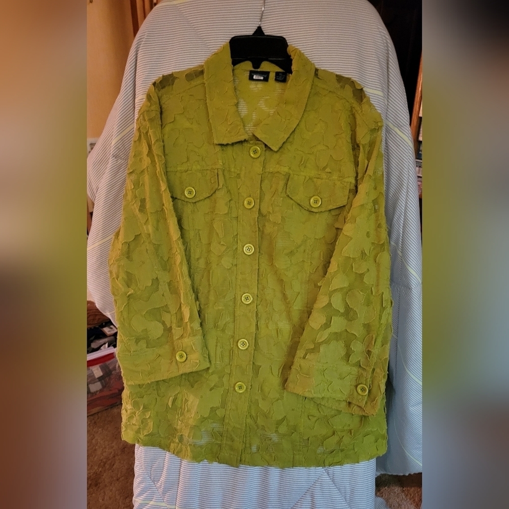 Westbound XL Light Green Sheer Button Up Jacket